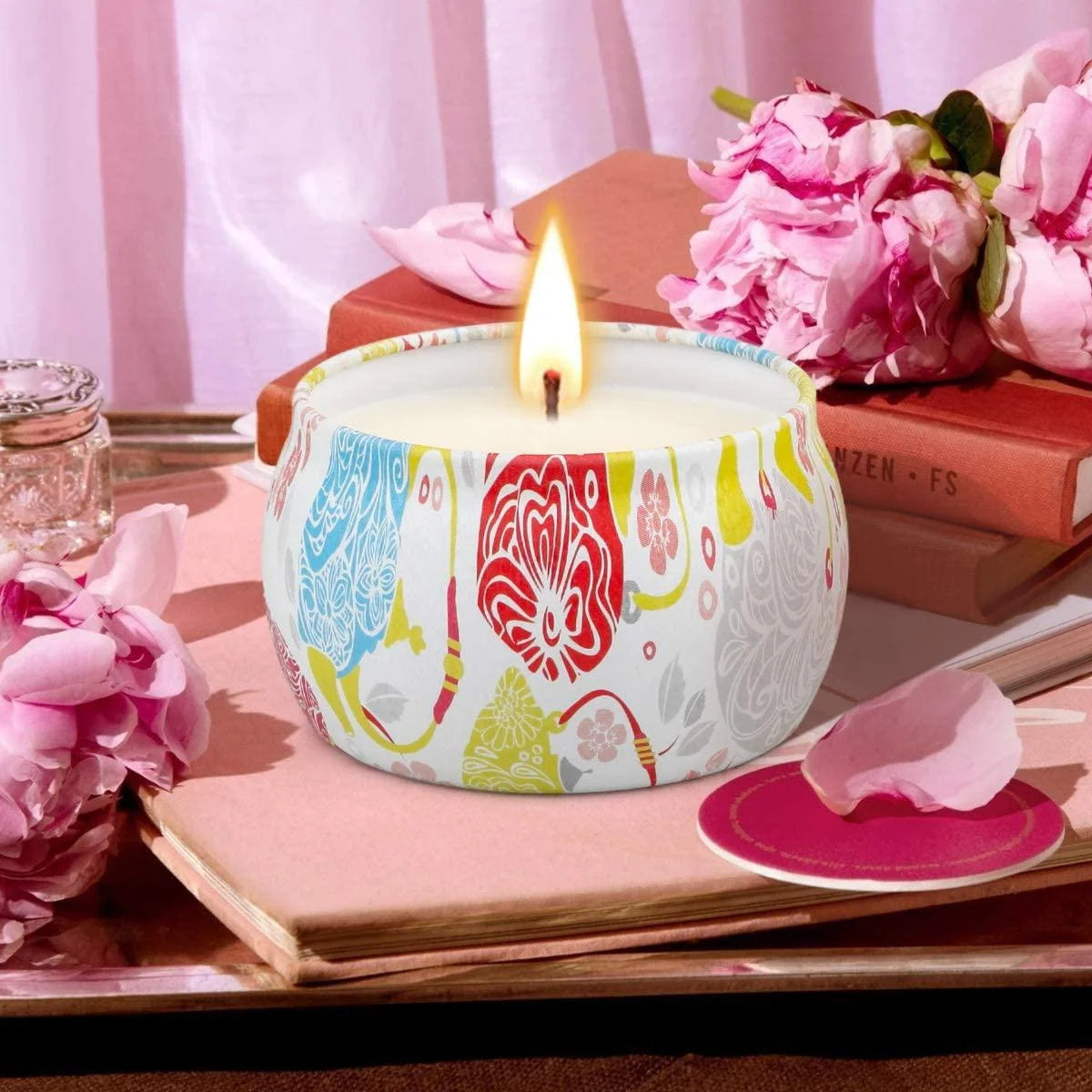 Indulge in Relaxation with Our Scented Candle Gift Set! β¨π―οΈ Perfect Aromatherapy Treat for Her - Lavender, Vanilla, Lemon & Jasmine in Portable Travel Tins! πΈπ§³π